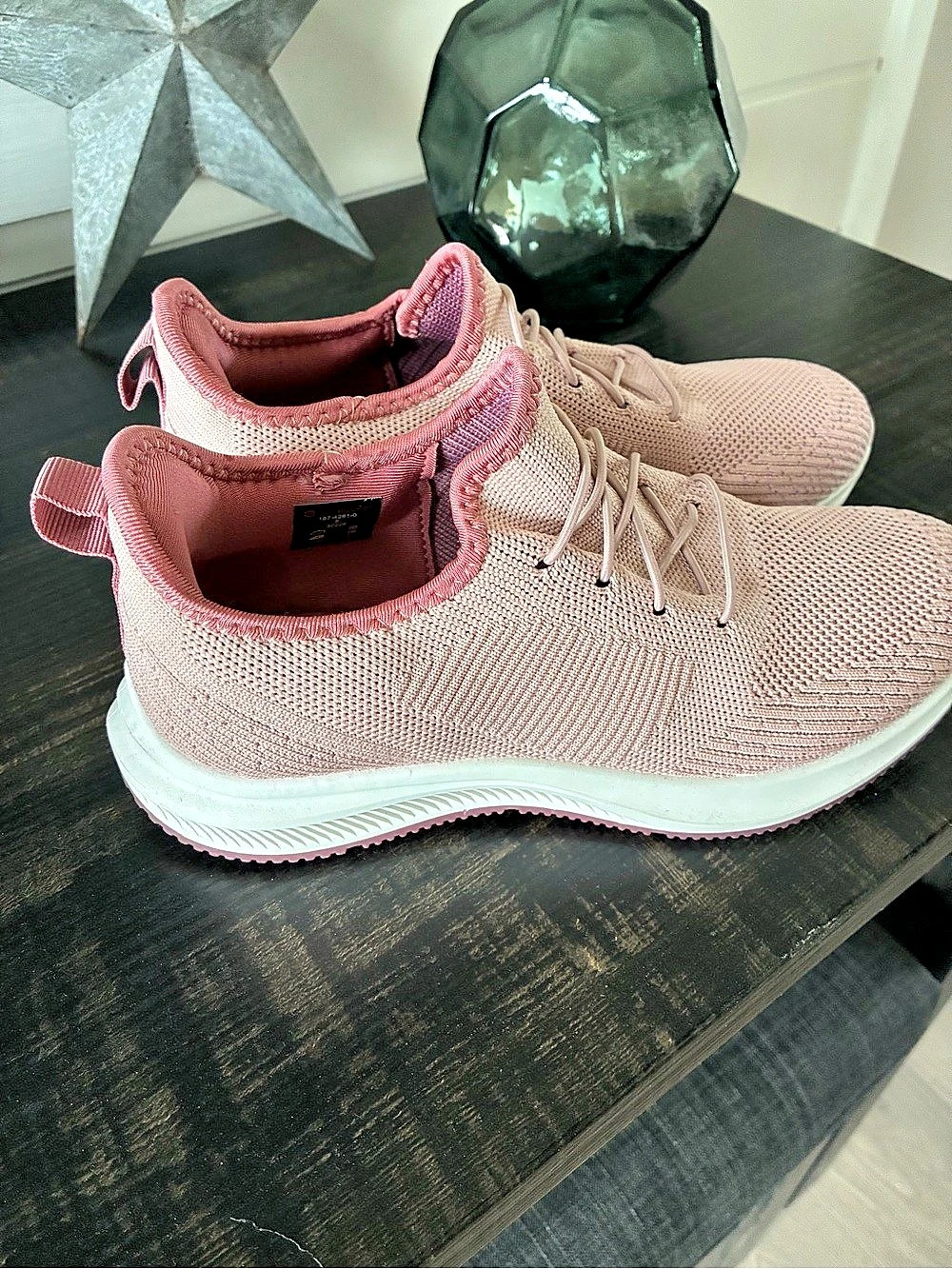 Outbound Athletic Sneakers in Pink Like New- worn once